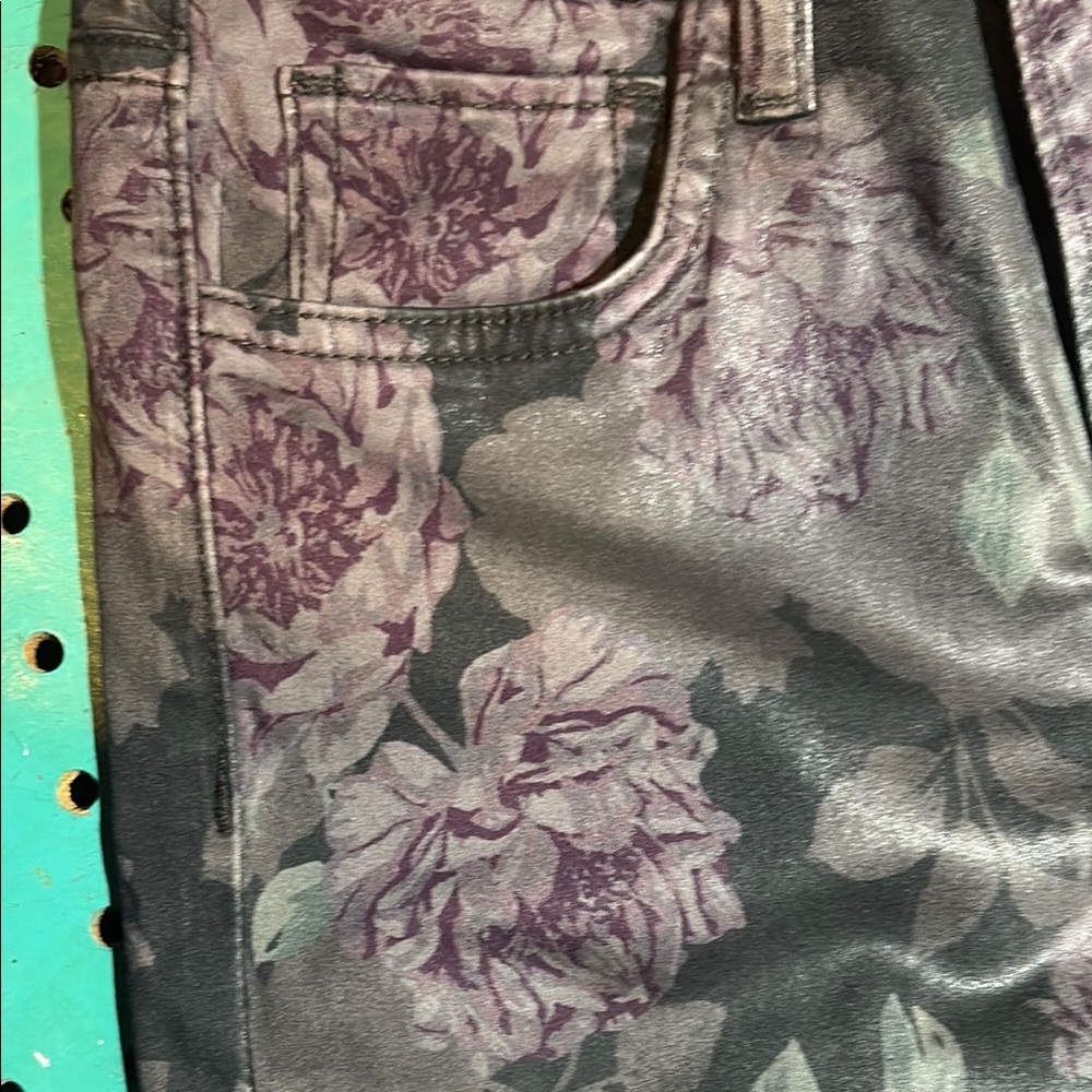 NWT joes jeans the charlie size 26 purple floral pattern - Picture 7 of 7